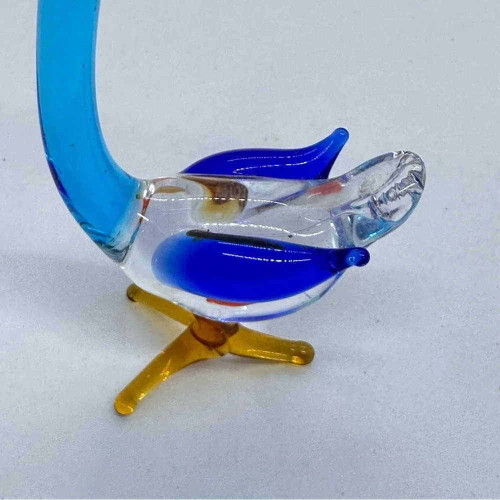 Set of 2 Vintage Hand Blown Art Glass Small Swans Ducks Birds 4 Inch Tall *READ*